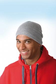 Плетена шапка - Knitted Beanie
