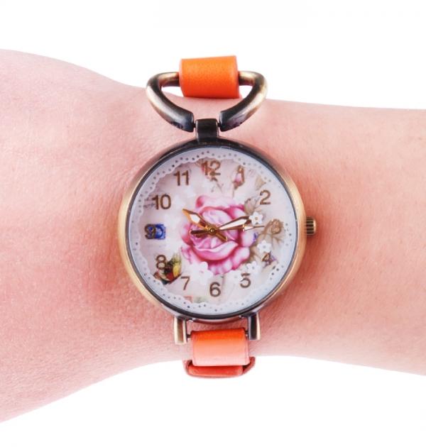 Оранжев часовник-гривна с роза