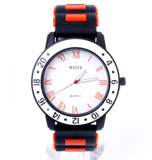 Черен часовник с оранжев кант